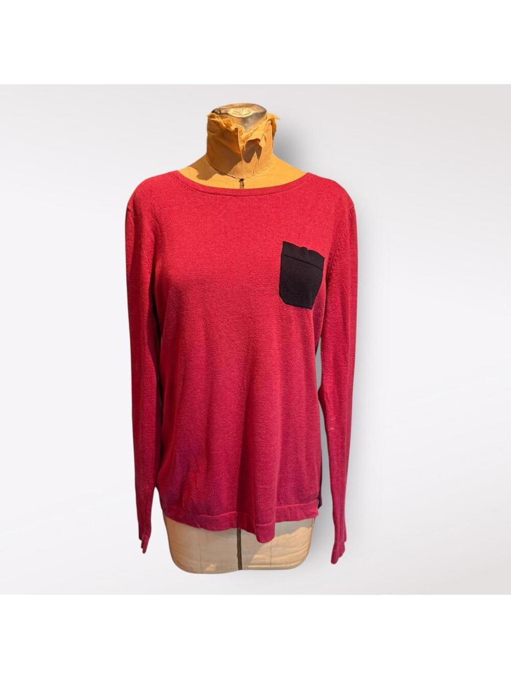 G.H. Bass & Co. Long Sleeve Cotton Sweater with Black Pocket